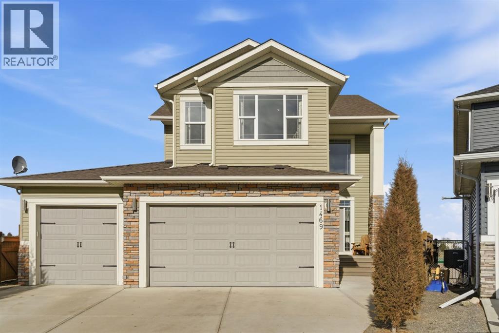 1469 Aldrich Place, Carstairs, Alberta