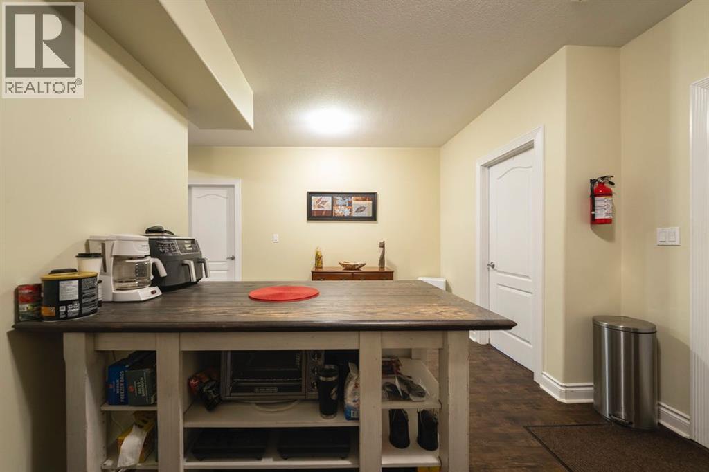 101 Sandpiper Bay, Fort Mcmurray, Alberta  T9K 0L1 - Photo 38 - A2305962