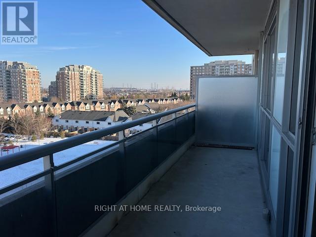 607 - 9205 Yonge Street, Richmond Hill, Ontario  L4C 6Z2 - Photo 7 - N12862722