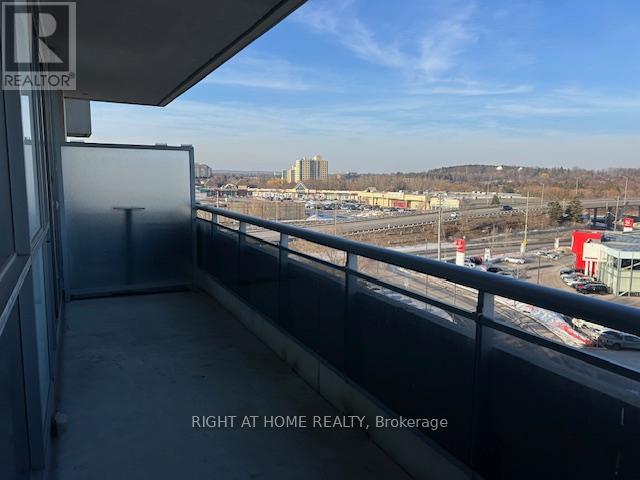 607 - 9205 Yonge Street, Richmond Hill, Ontario  L4C 6Z2 - Photo 8 - N12862722