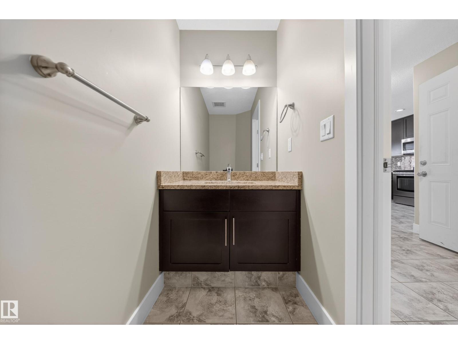16717 60 St Nw, Edmonton, Alberta  T5Y 0W6 - Photo 8 - E4485004