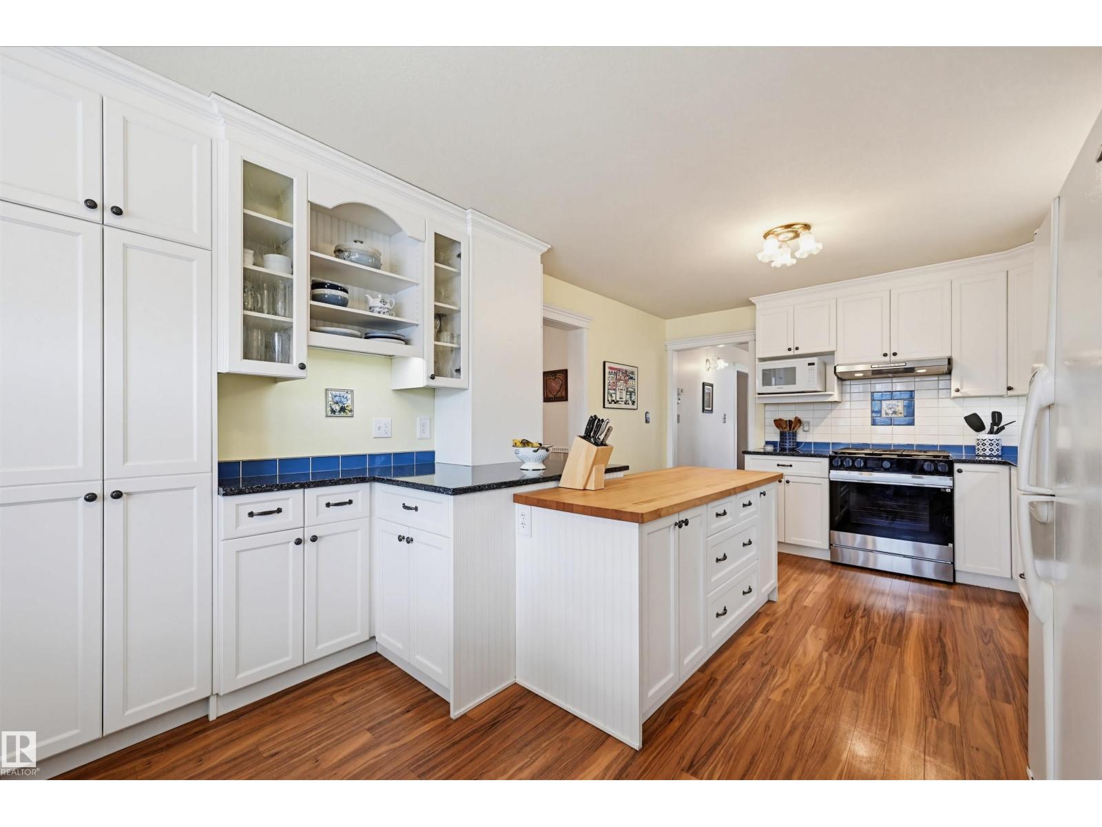 7514 105a St Nw, Edmonton, Alberta  T6E 4V1 - Photo 8 - E4485005