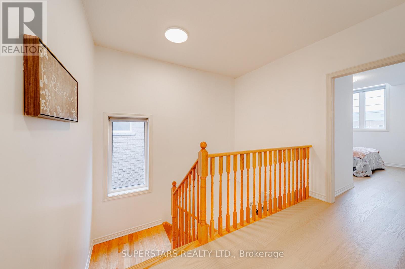 8 Kavanagh Avenue, East Gwillimbury, Ontario  L9N 0P6 - Photo 17 - N13065612