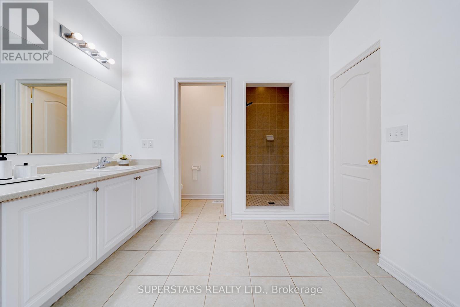 8 Kavanagh Avenue, East Gwillimbury, Ontario  L9N 0P6 - Photo 21 - N13065612