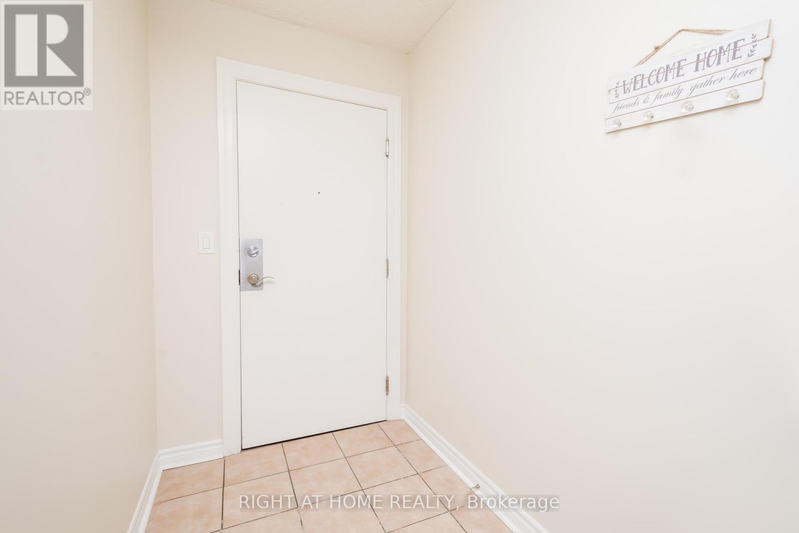 202 - 2088 Lawrence Avenue W, Toronto, Ontario  M9N 3Z9 - Photo 4 - W12831934