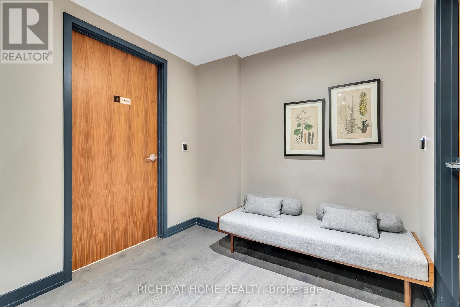 613 - 530 Indian Grove, Toronto, Ontario  M6P 0B3 - Photo 42 - W12947782