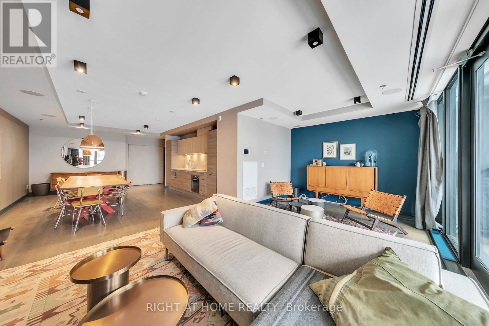 613 - 530 Indian Grove, Toronto, Ontario  M6P 0B3 - Photo 48 - W12947782