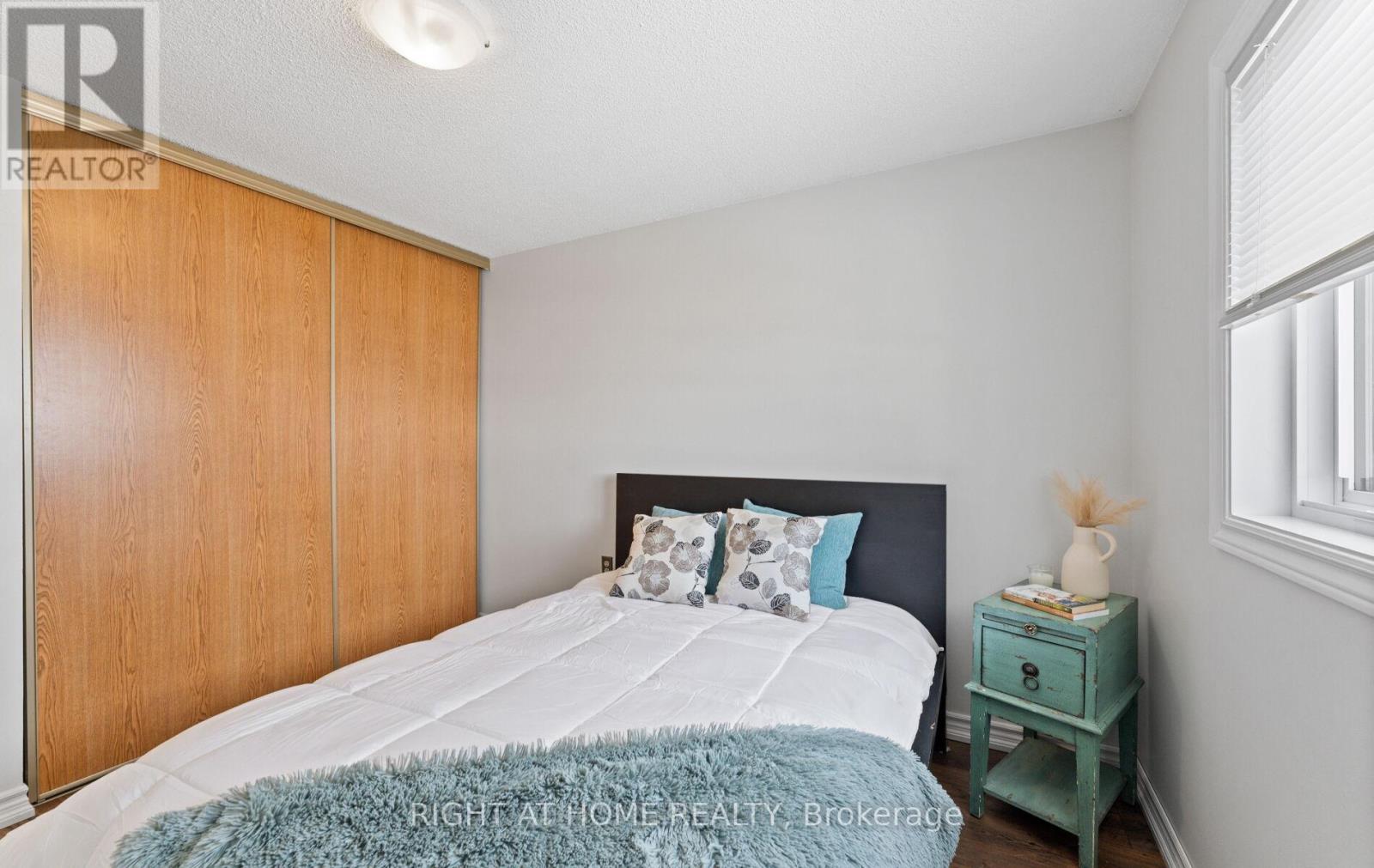 56 Ferguson Drive, Barrie, Ontario  L4N 7B5 - Photo 11 - S13052834