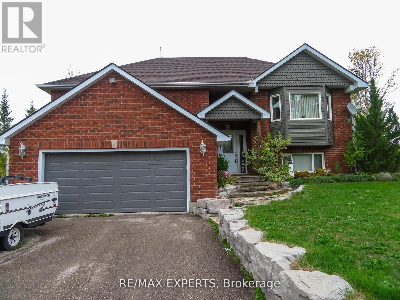 3771 Harry's Lane, Ramara, Ontario  L3V 0L1 - Photo 1 - S13065540