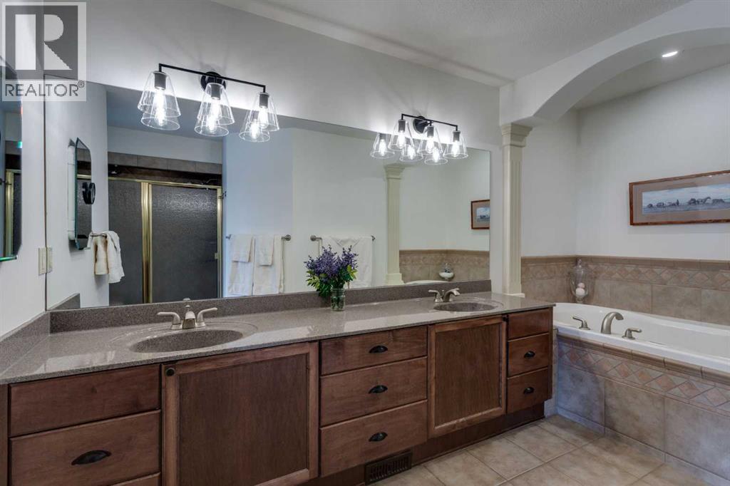 210 Crystal Shores Drive, Okotoks, Alberta  T1S 2C5 - Photo 28 - A2305970