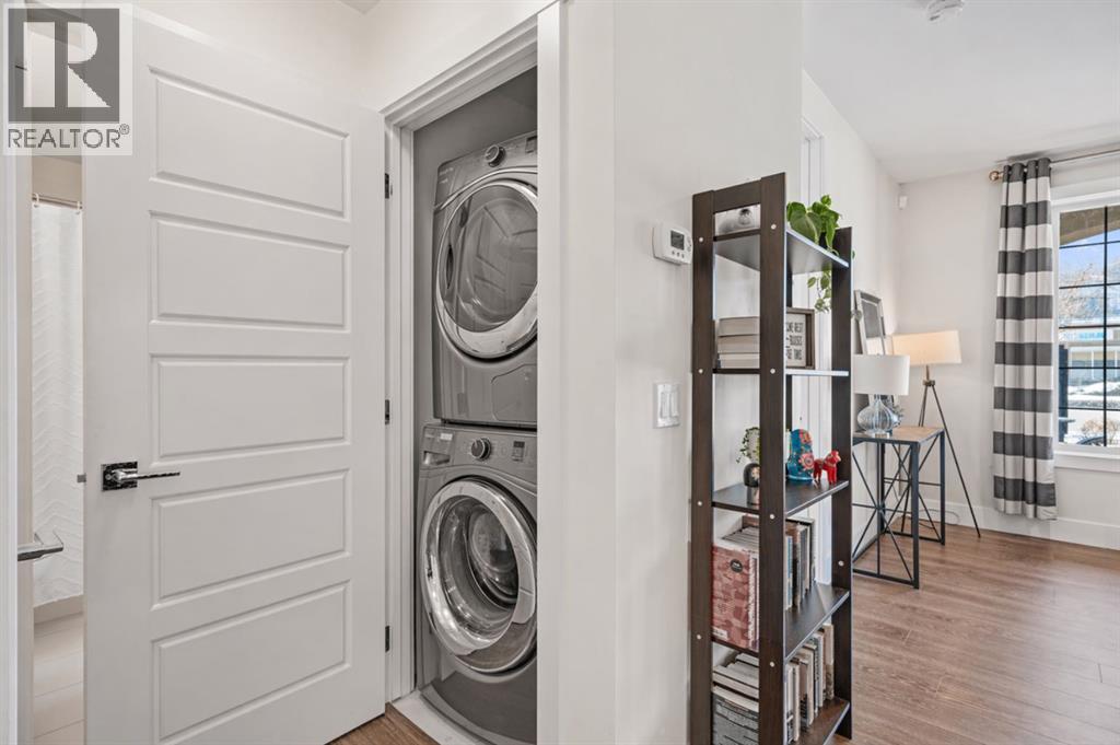 101, 3320 3 Avenue NW, Calgary, Alberta  T2N 0L9 - Photo 16 - A2306738