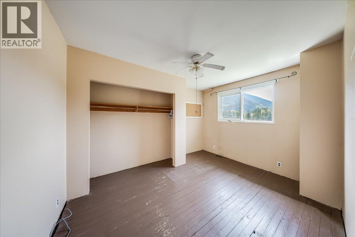 275 Faulkner Road, Fruitvale, British Columbia  V0G 1L0 - Photo 36 - 10385211
