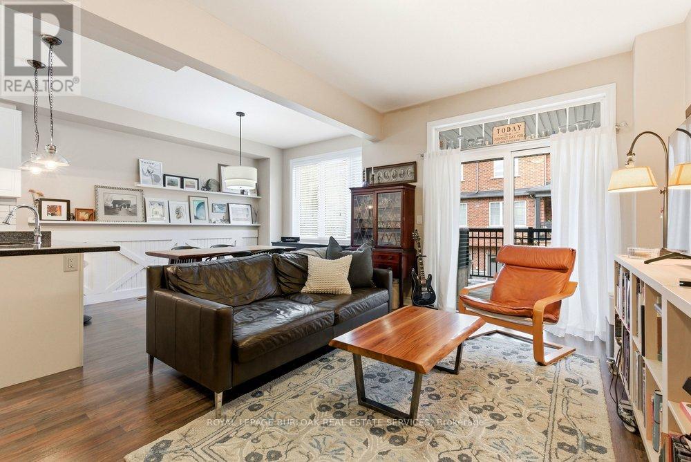 2362 Peppiatt Common, Burlington, Ontario  L7R 0C8 - Photo 11 - W13065566