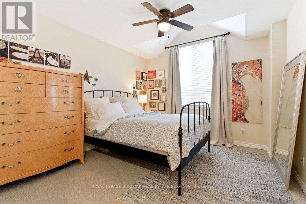 2362 Peppiatt Common, Burlington, Ontario  L7R 0C8 - Photo 26 - W13065566