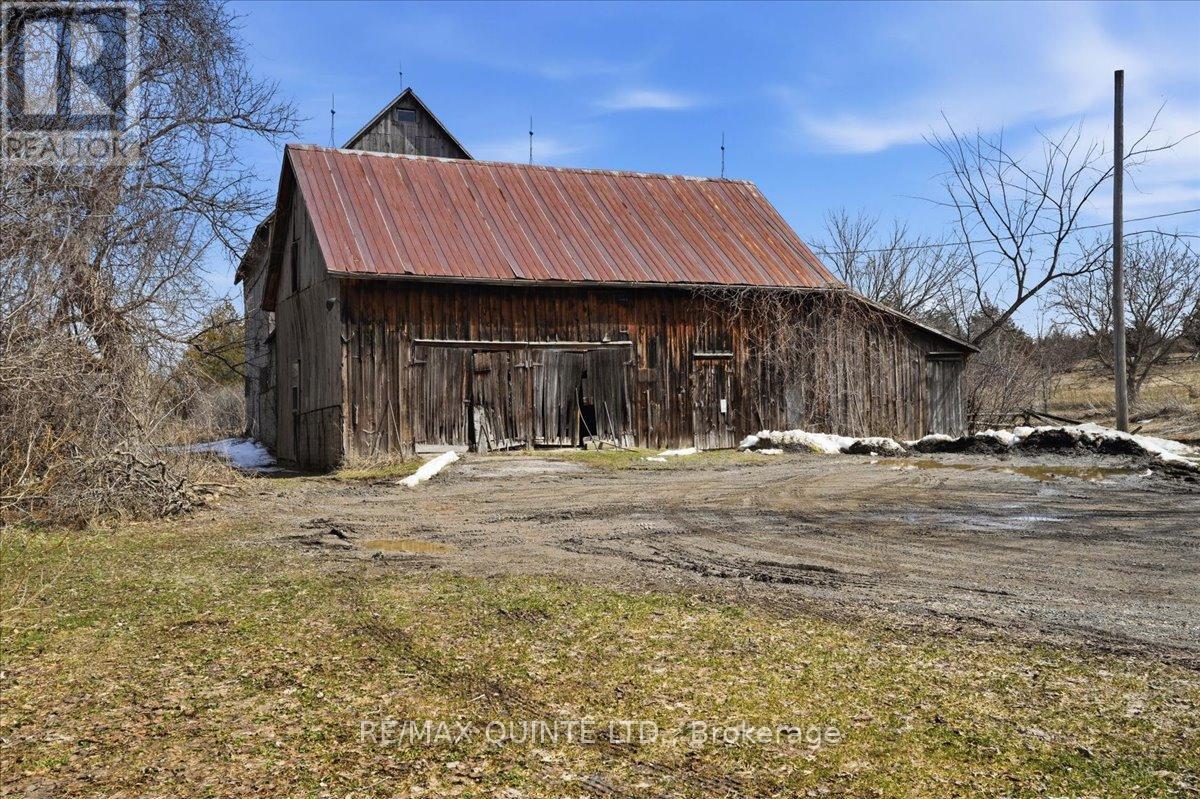 115 Gibson Road, Prince Edward County, Ontario  K0K 1A0 - Photo 38 - X13065658
