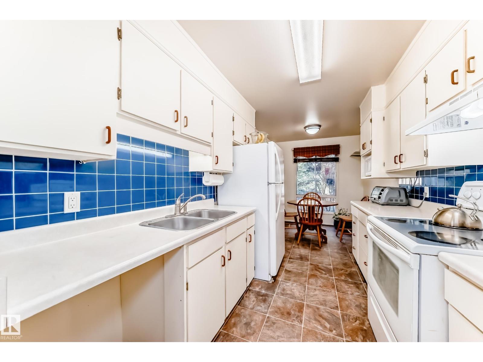 48 Grandin Vg, St. Albert, Alberta  T8N 1R9 - Photo 13 - E4484890
