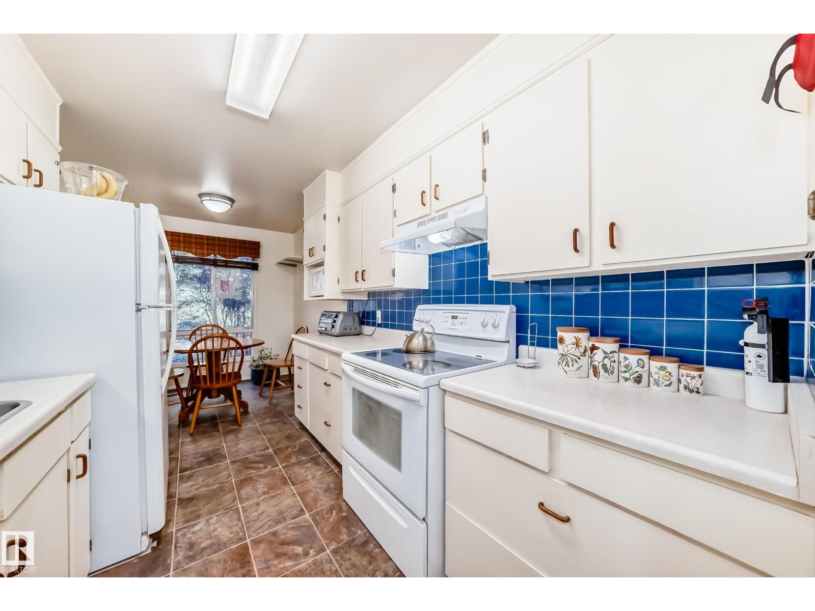 48 Grandin Vg, St. Albert, Alberta  T8N 1R9 - Photo 12 - E4484890