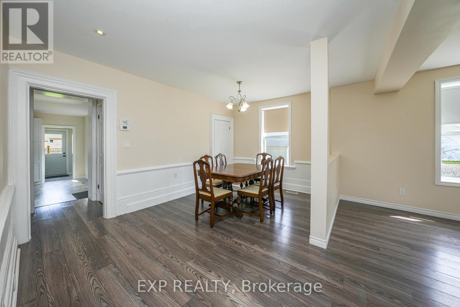 220 William Street, South Huron, Ontario  N0M 1S2 - Photo 12 - X13065628
