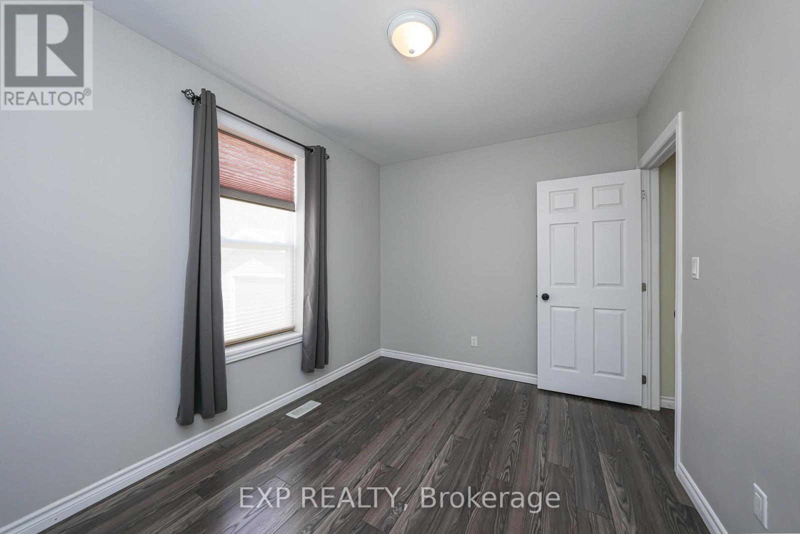 220 William Street, South Huron, Ontario  N0M 1S2 - Photo 15 - X13065628