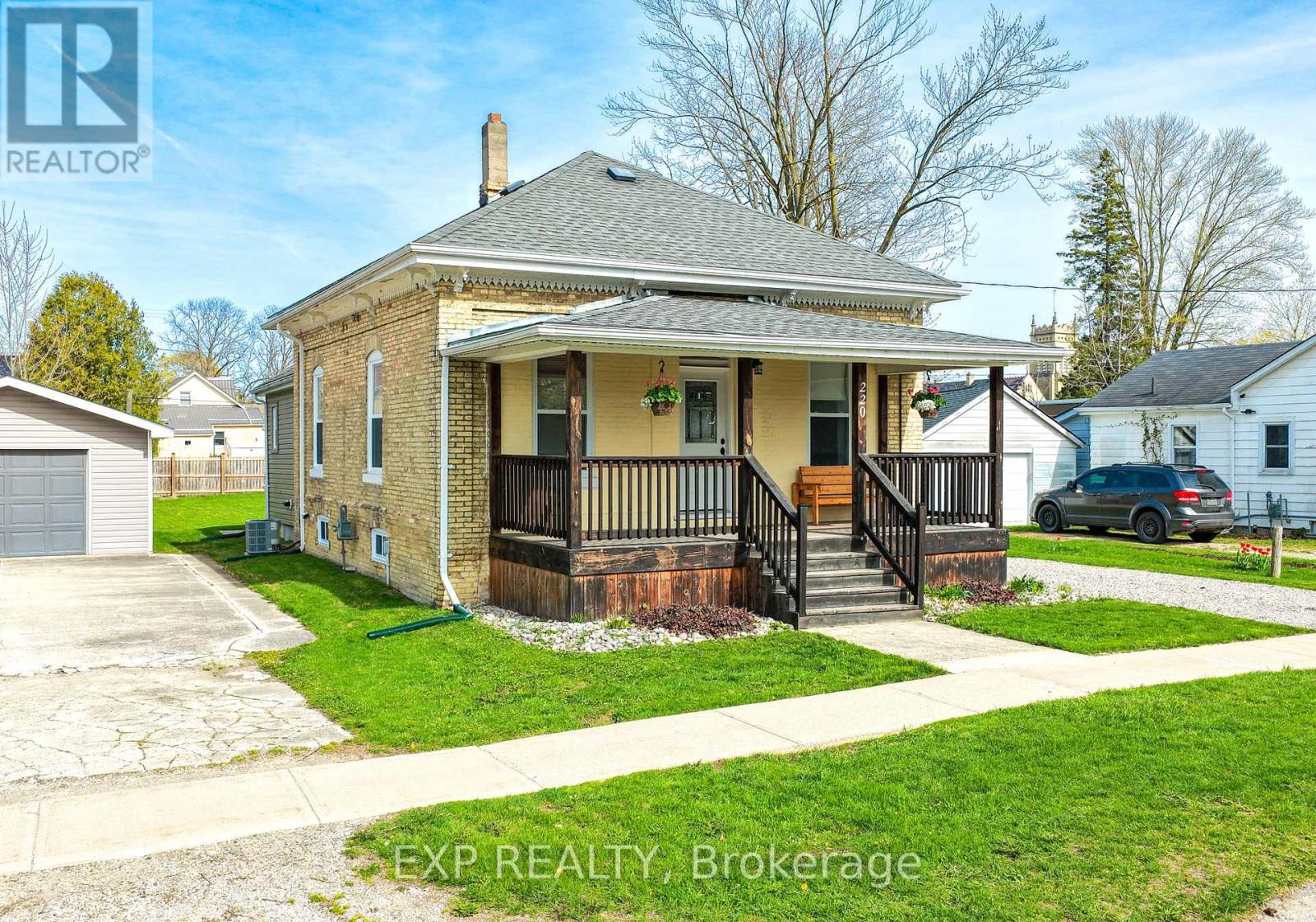 220 William Street, South Huron, Ontario  N0M 1S2 - Photo 2 - X13065628