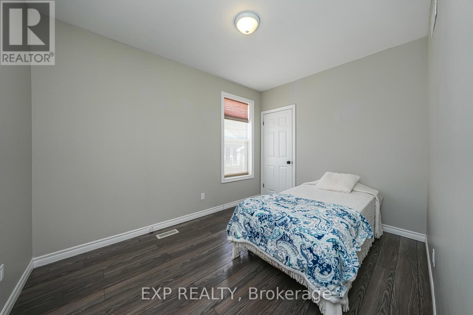 220 William Street, South Huron, Ontario  N0M 1S2 - Photo 5 - X13065628