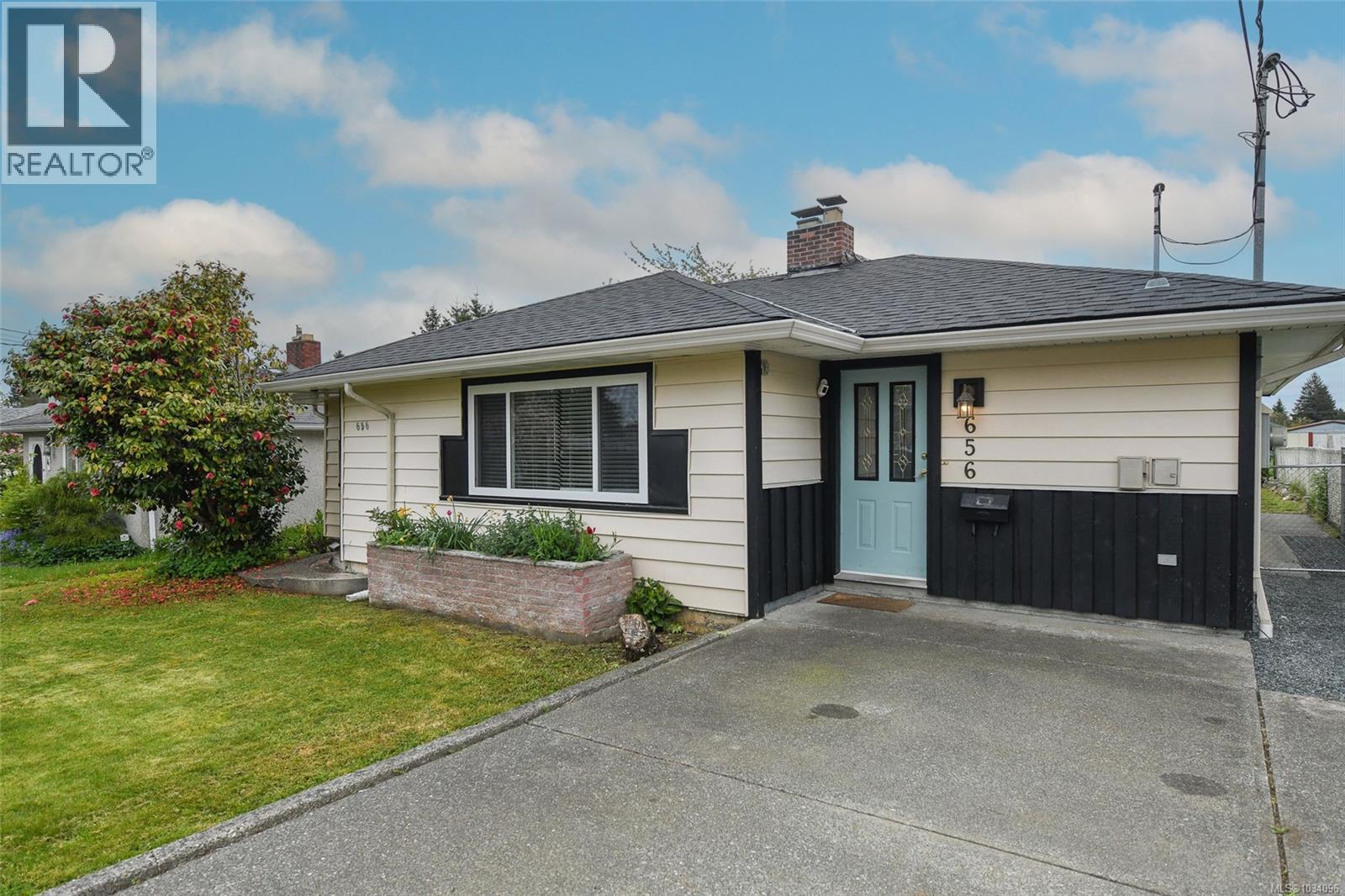 656 14th St, Courtenay, British Columbia