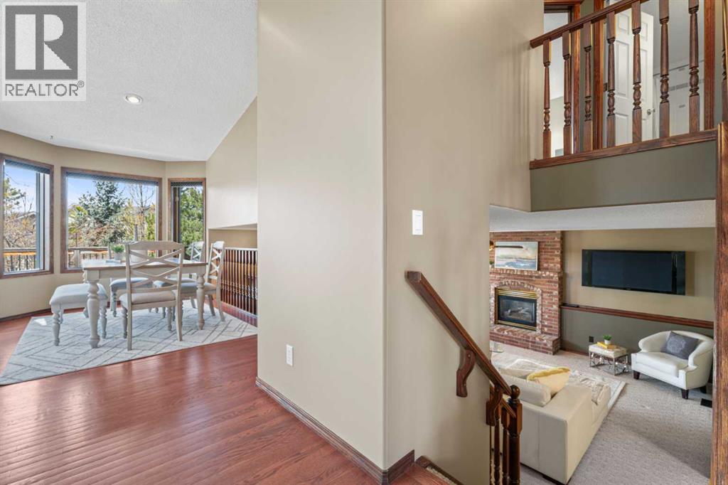 38 Shawbrooke Place Sw, Calgary, Alberta  T2Y 3B8 - Photo 7 - A2304138