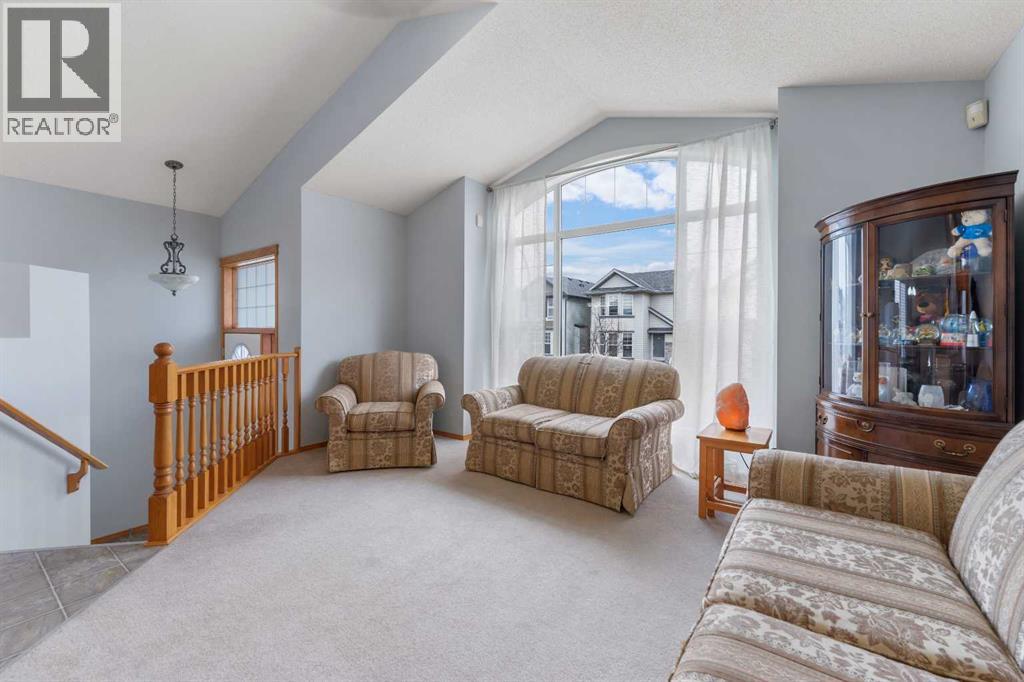 46 Cranberry Green Se, Calgary, Alberta  T3M 1L4 - Photo 9 - A2304574