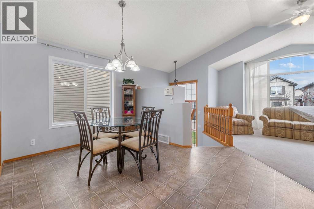 46 Cranberry Green Se, Calgary, Alberta  T3M 1L4 - Photo 11 - A2304574
