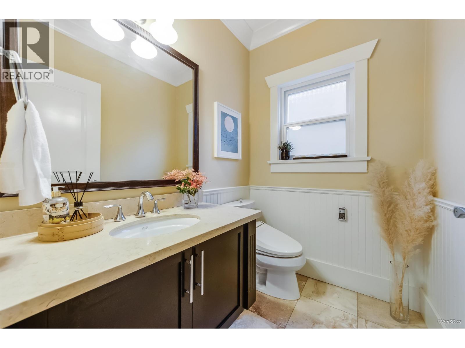 2457 E 3rd Avenue, Vancouver, British Columbia  V5M 1G8 - Photo 6 - R3117933