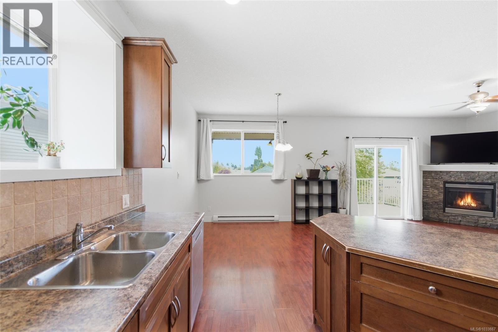 686 Howard Ave, Nanaimo, British Columbia  V9R 3S7 - Photo 10 - 1033887