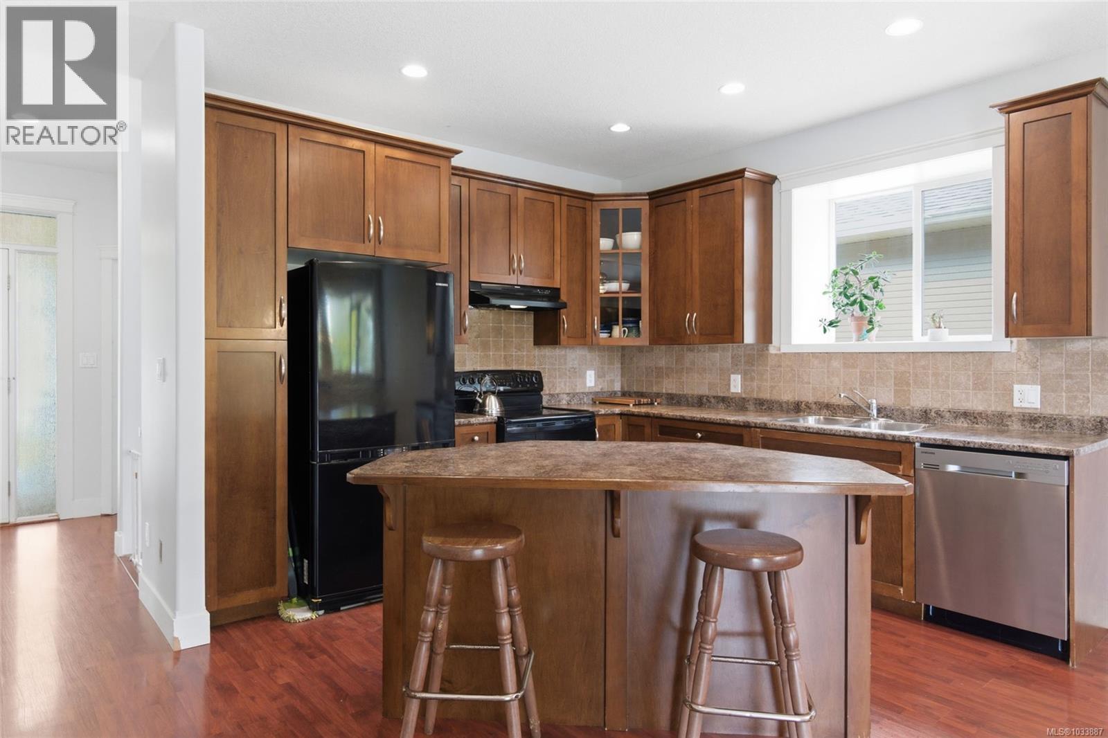 686 Howard Ave, Nanaimo, British Columbia  V9R 3S7 - Photo 8 - 1033887