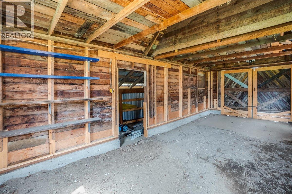 501 Arthur Street, Slocan, British Columbia  V0G 2C0 - Photo 31 - 10385478