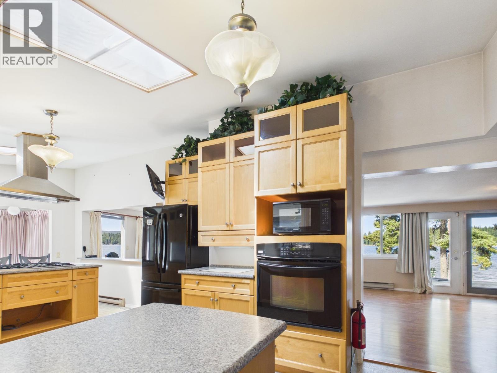 6231 Lynes Creek Road, Williams Lake, British Columbia  V2G 4Z1 - Photo 11 - R3118063