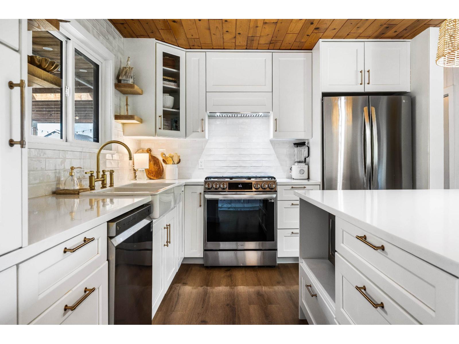 41942 South Sumas Road, Greendale, Sardis - Greendale, British Columbia  V2R 4K6 - Photo 7 - R3115518