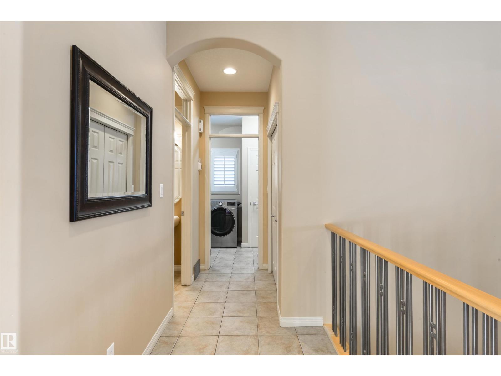 8748 208 St Nw, Edmonton, Alberta  T5T 6Y2 - Photo 3 - E4485011