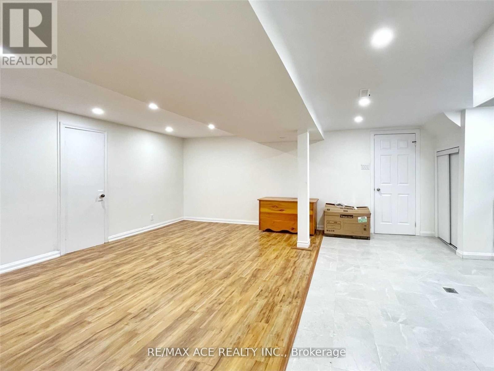 Lower - 246 Horsham Avenue, Toronto, Ontario  M2N 2A6 - Photo 6 - C13065618
