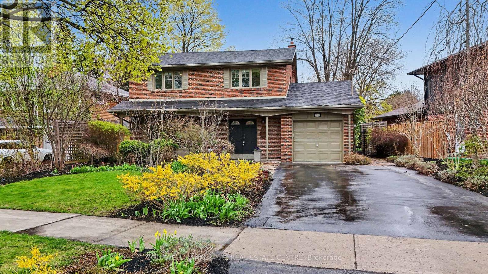 11 Dunlace Drive, Toronto, Ontario  M2L 2R8 - Photo 2 - C13065708
