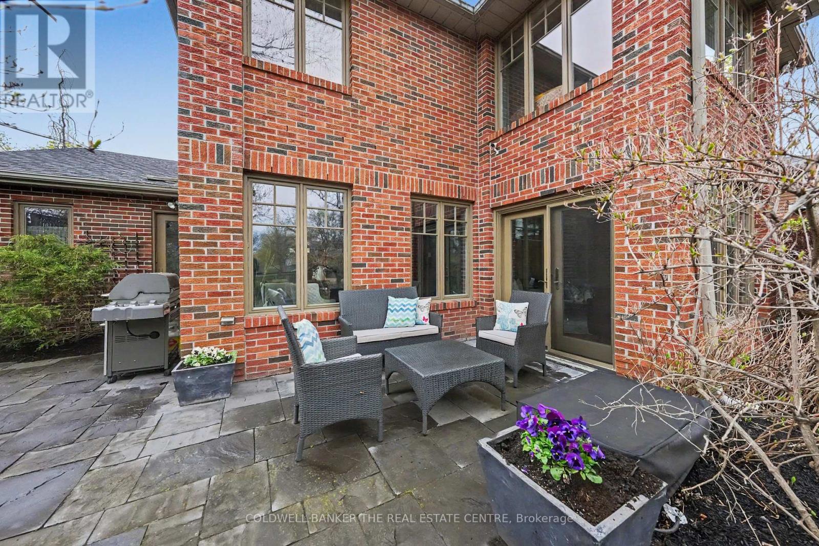 11 Dunlace Drive, Toronto, Ontario  M2L 2R8 - Photo 28 - C13065708