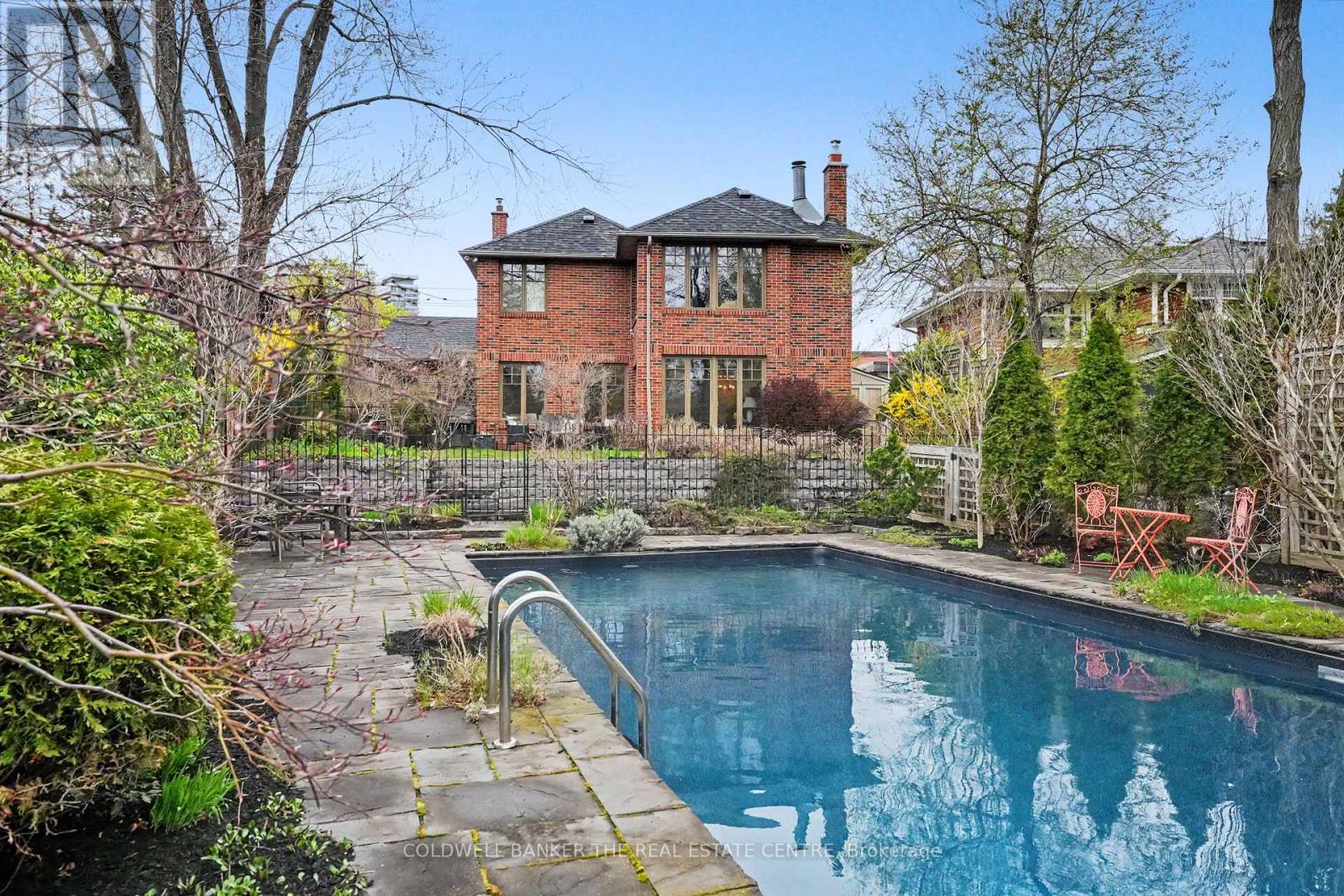 11 Dunlace Drive, Toronto, Ontario  M2L 2R8 - Photo 31 - C13065708