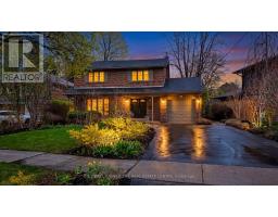 11 DUNLACE DRIVE, Toronto, Ontario
