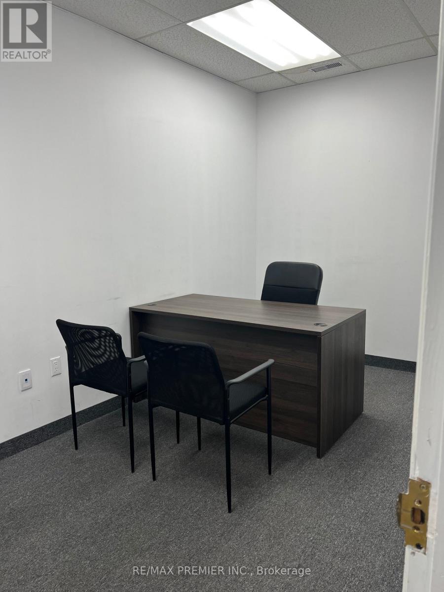 2025 - 1225 Kennedy Road, Toronto, Ontario  M1P 4Y1 - Photo 6 - E13065698