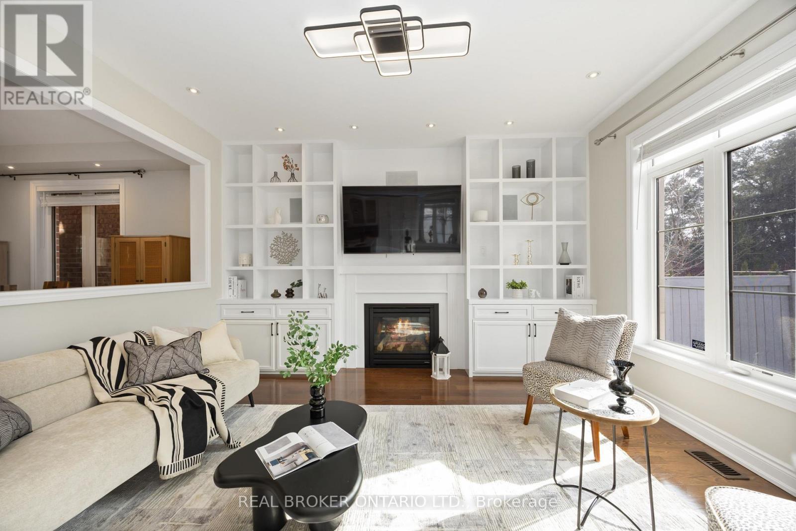 40 Mack Clement Lane, Richmond Hill, Ontario  L4S 0G2 - Photo 8 - N13065642