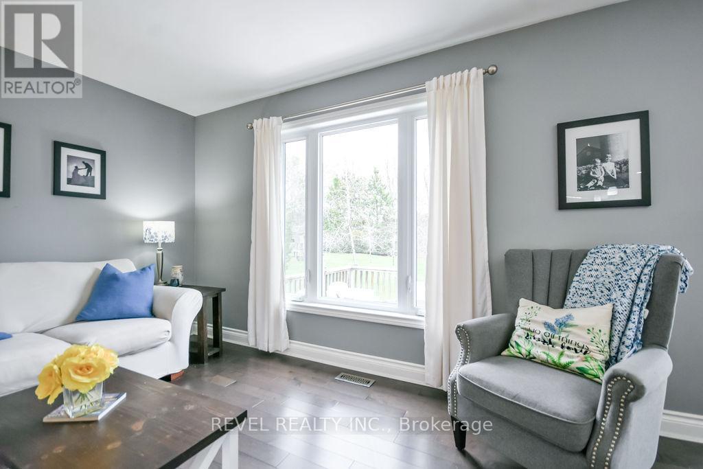 16 Sumac Crescent, Oro-Medonte, Ontario  L0K 1E0 - Photo 15 - S13065696