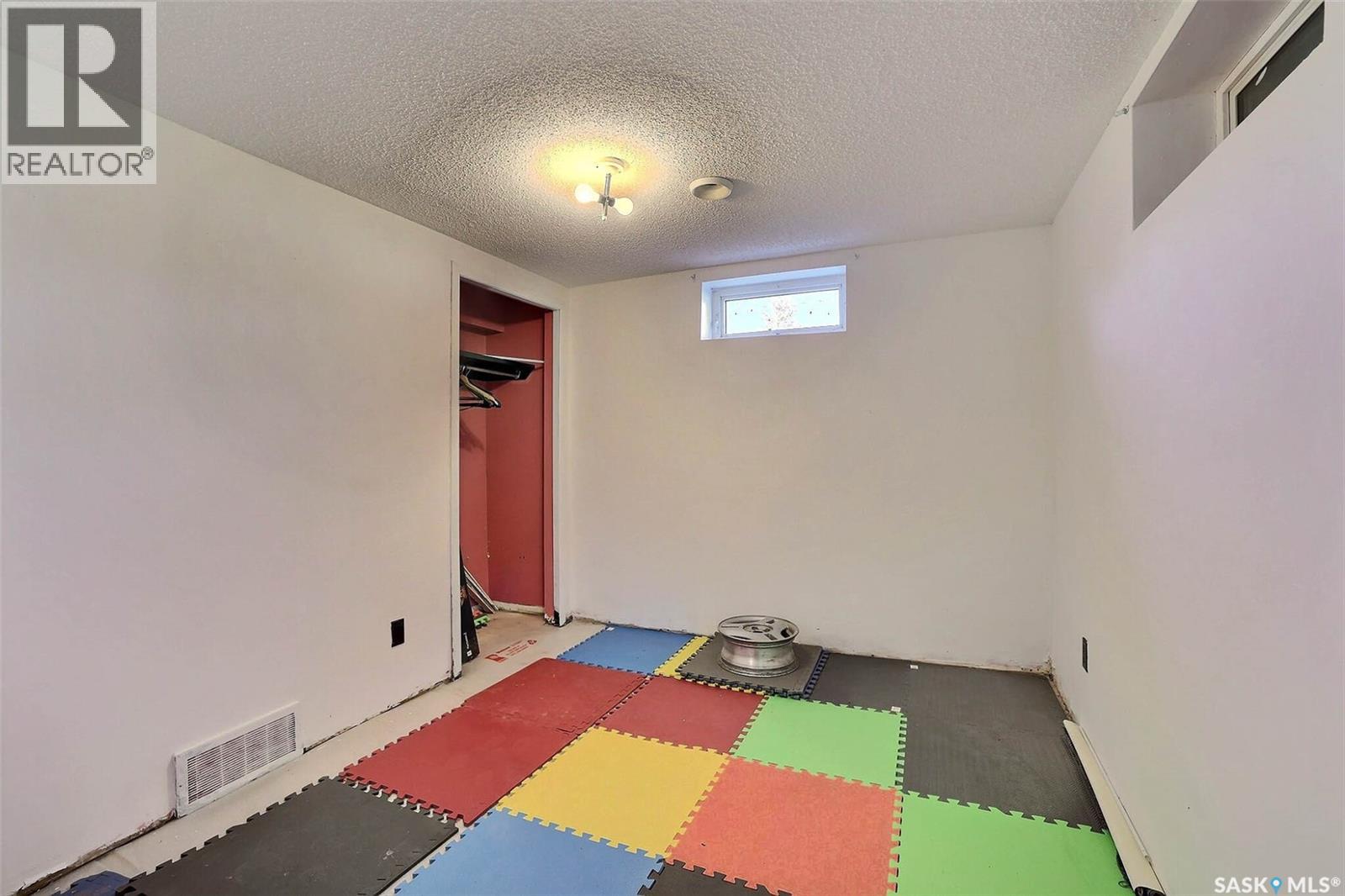 211 Main Street, Vibank, Saskatchewan  S0G 4Y0 - Photo 19 - SK034502