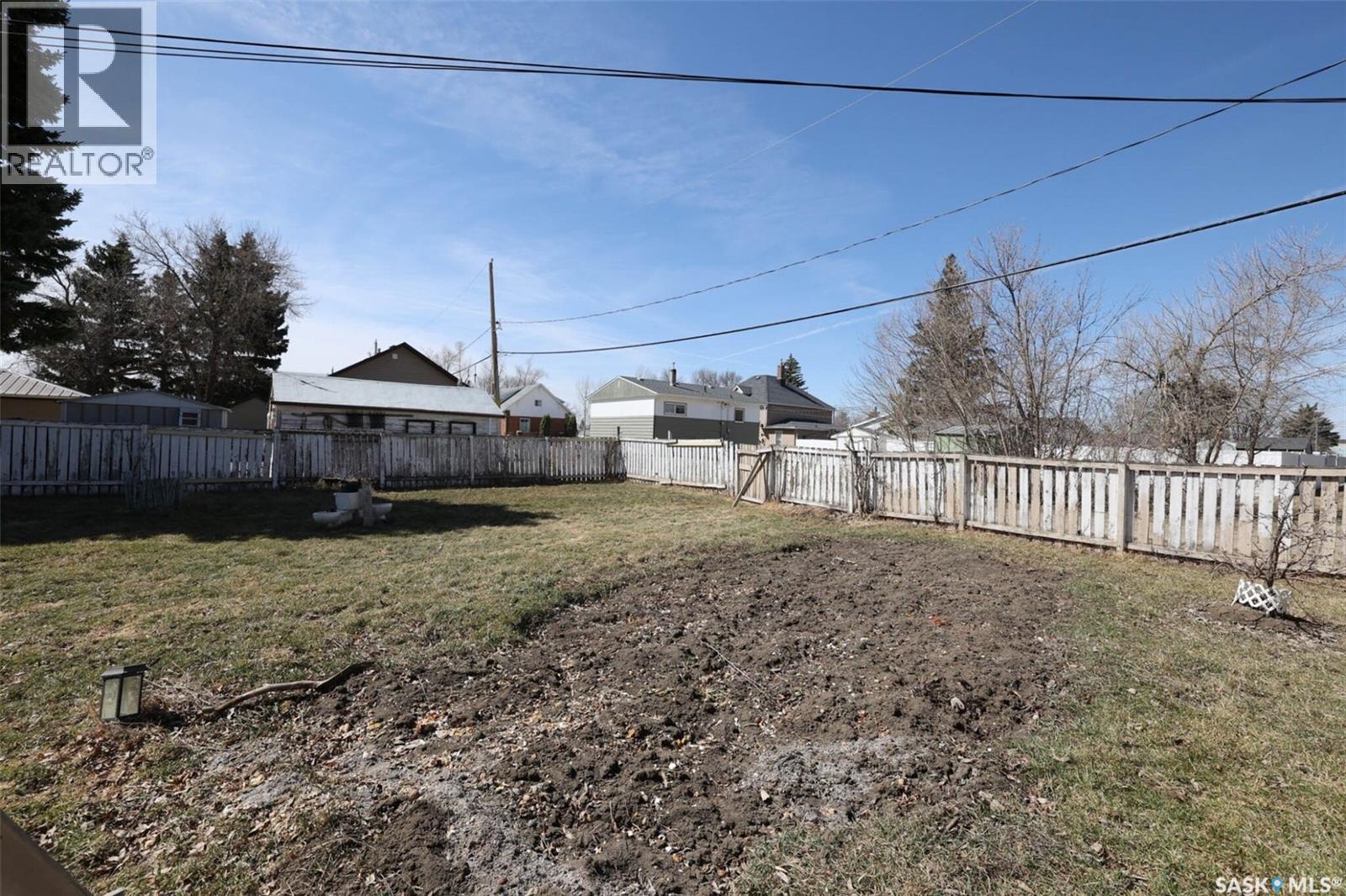 211 Main Street, Vibank, Saskatchewan  S0G 4Y0 - Photo 28 - SK034502