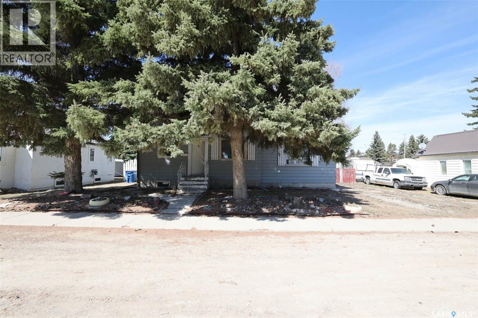 211 Main Street, Vibank, Saskatchewan  S0G 4Y0 - Photo 3 - SK034502