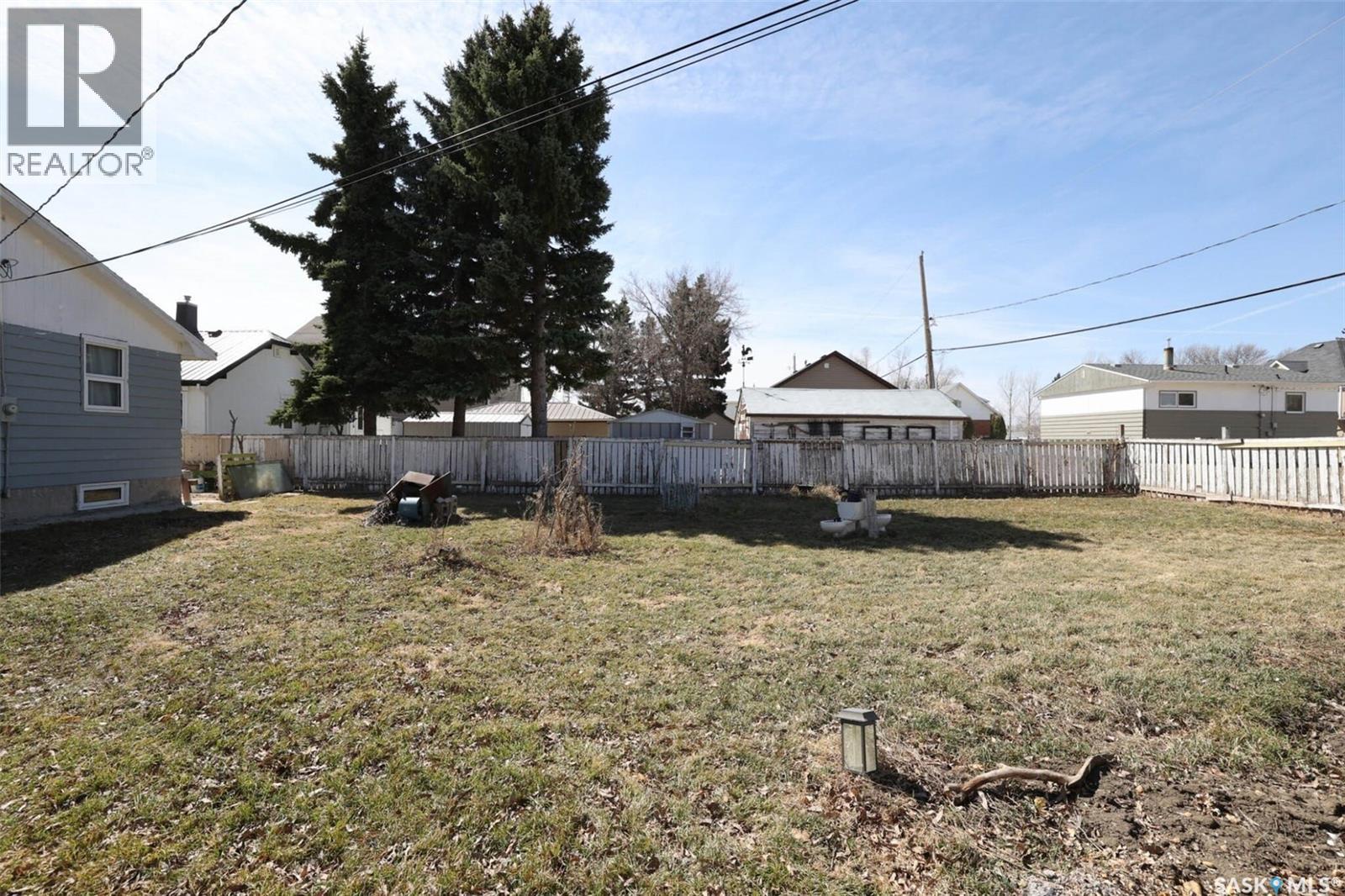 211 Main Street, Vibank, Saskatchewan  S0G 4Y0 - Photo 30 - SK034502