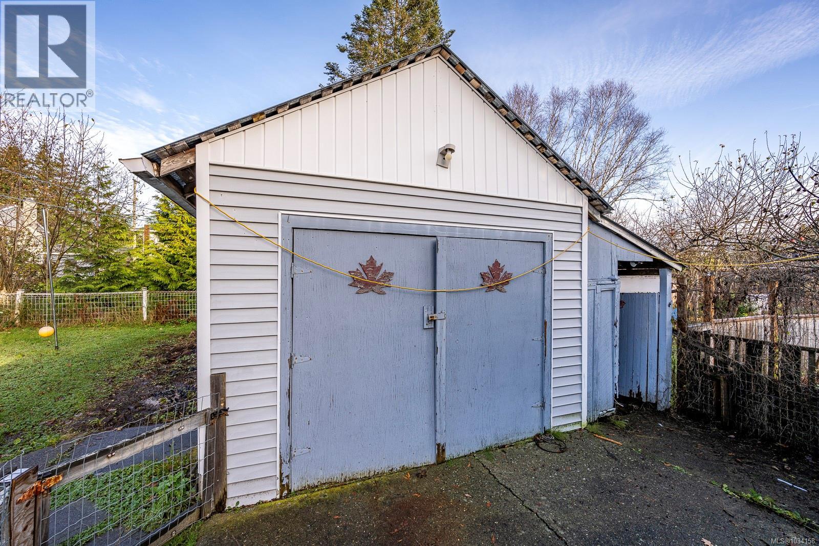 2114 Mckenzie Ave, Comox, British Columbia  V9M 1M7 - Photo 14 - 1034158