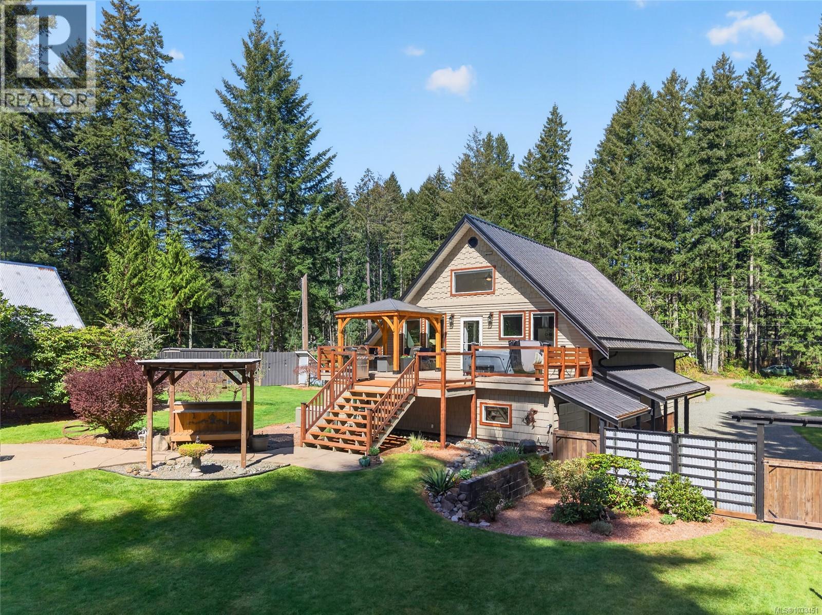 1981 Dzini Rd, Black Creek, British Columbia